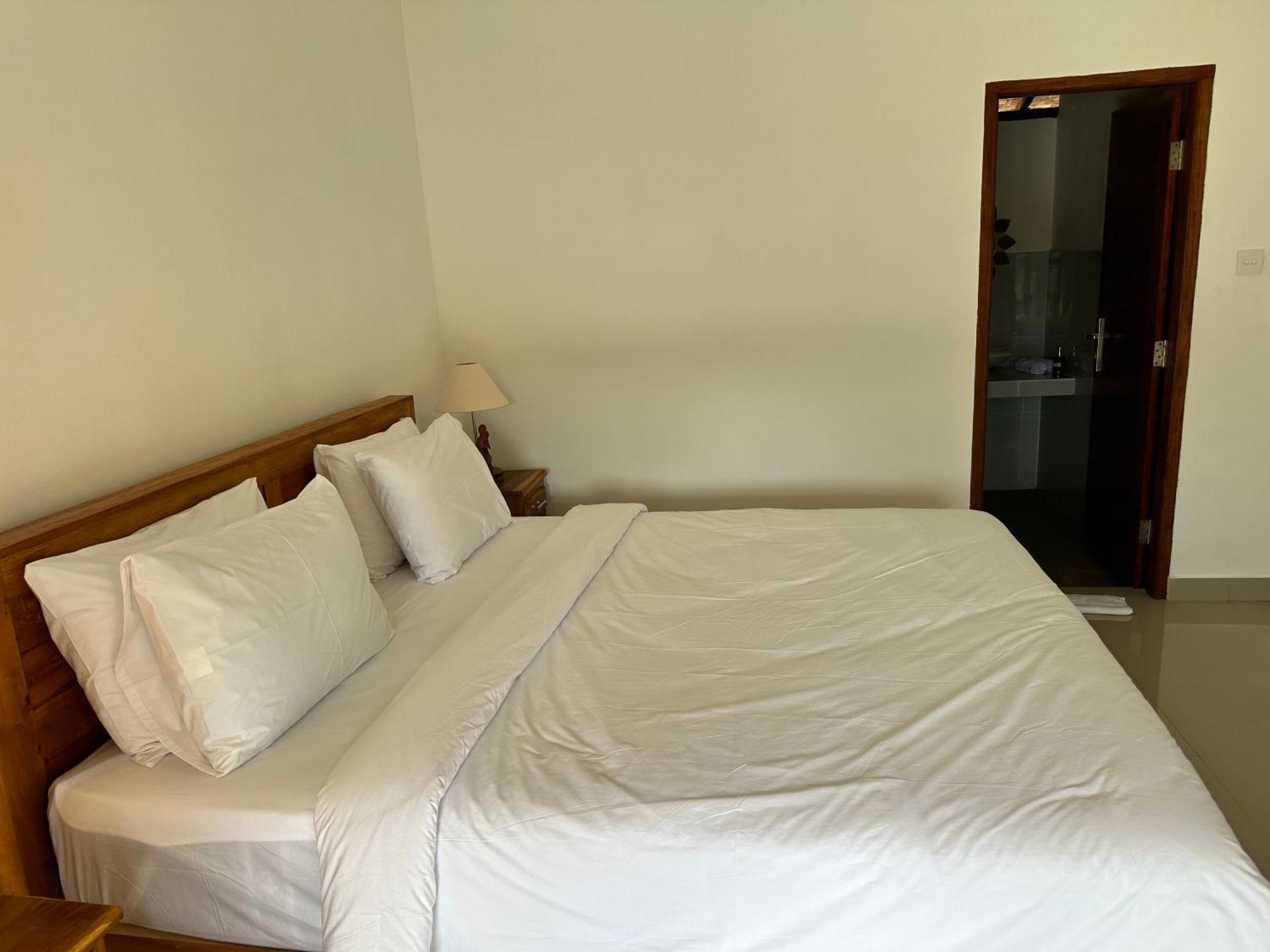 D'Janu Homestay 시데멘 외부 사진